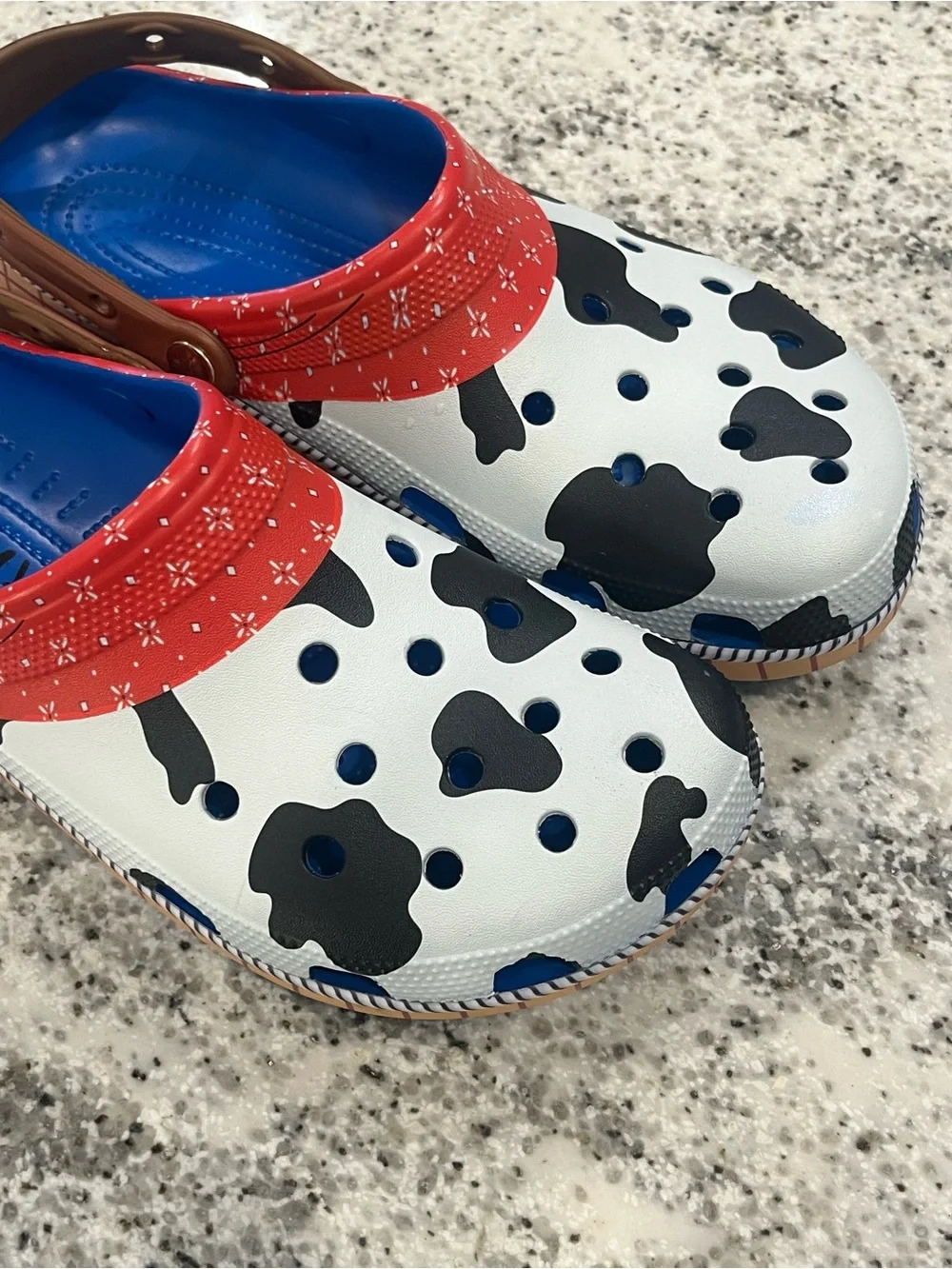 Crocs Toy Story Sheriff Woody Men’s Size 12 Disney Pixar Clog